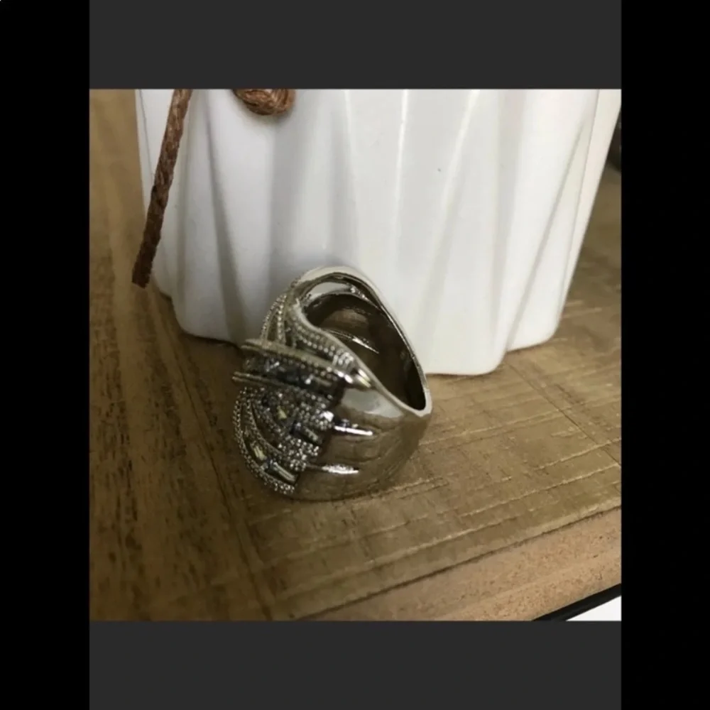 Sterling silver ring - Picture 12 of 13